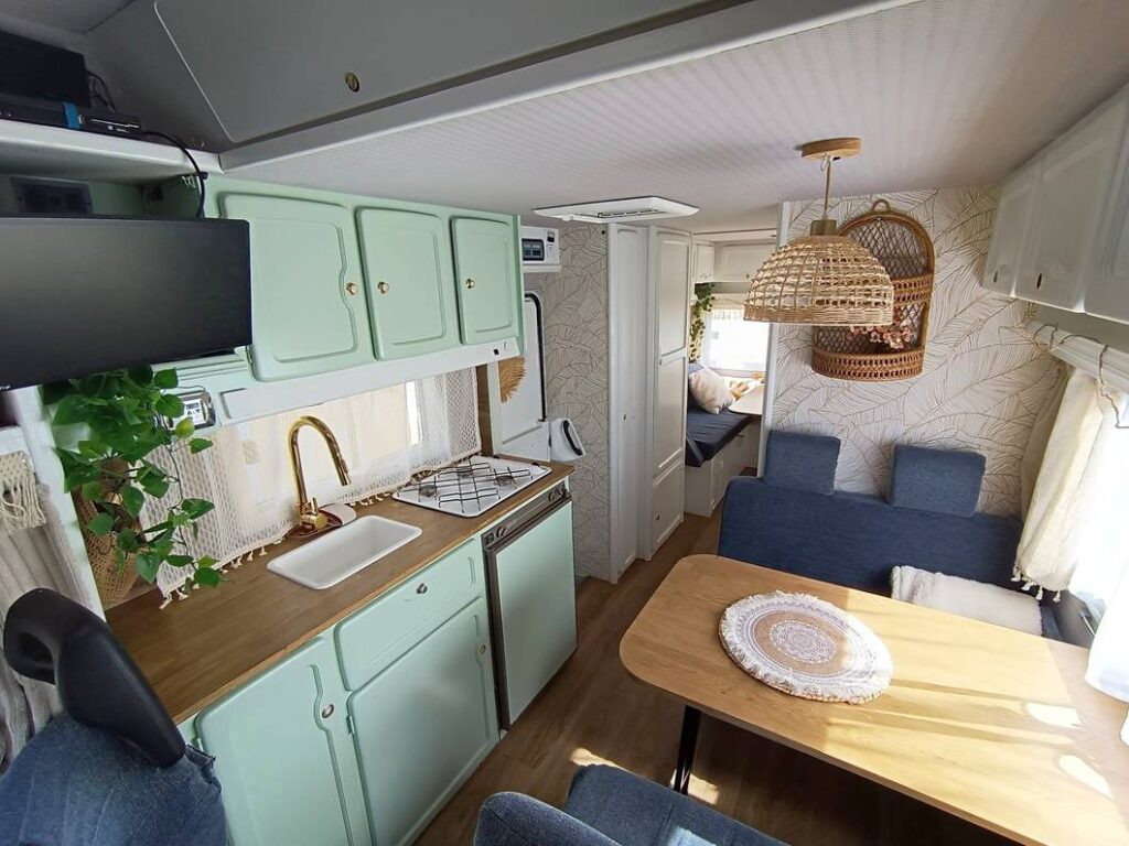 location camping car Lyon 